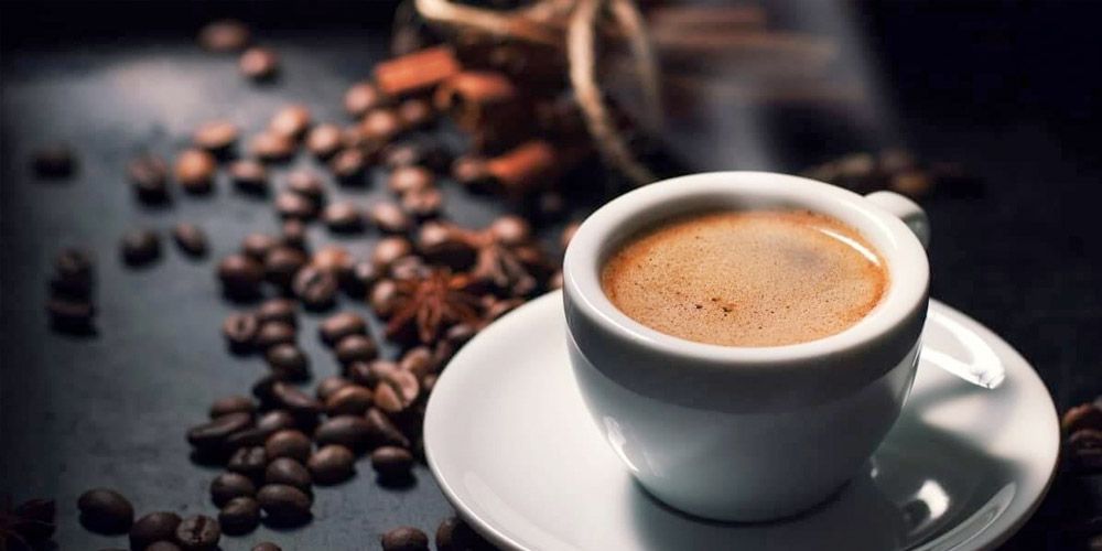 Come preparare un espresso perfetto con la tua macchina da caffè